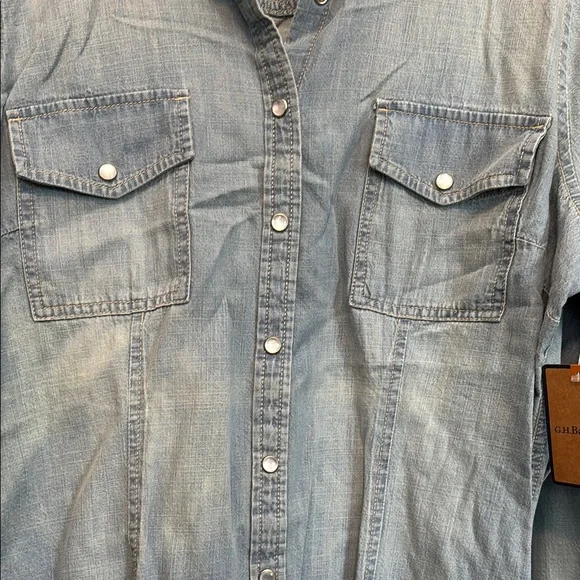 G.H. Bass & Co. Light Blue Button Down Shirt - Picture 5 of 6